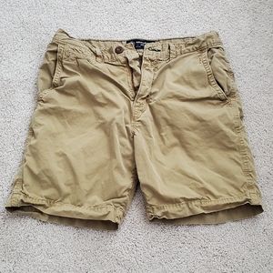American Eagle Prep Length Shorts